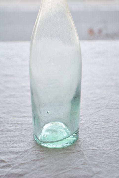 ガラスボトル